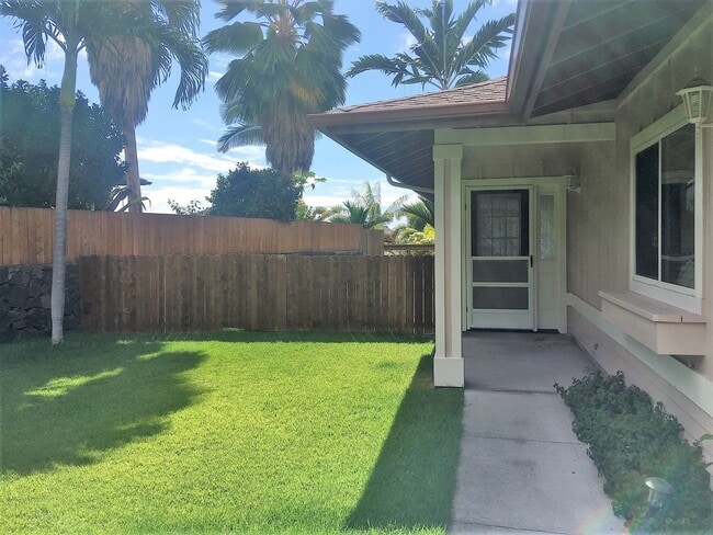 Foto del edificio - Available now: A 3 bedroom, 2 bath home features open concept floor plan for entertaining and a 2...