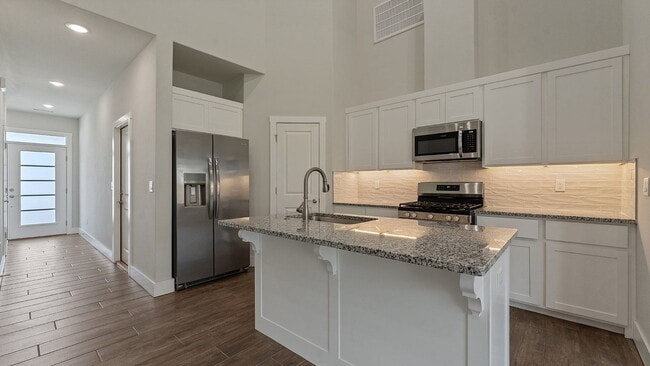 Building Photo - 491 Azurite Rd