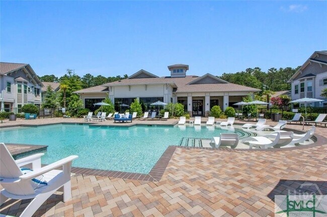 Foto del edificio - 101 Spring Lakes Dr