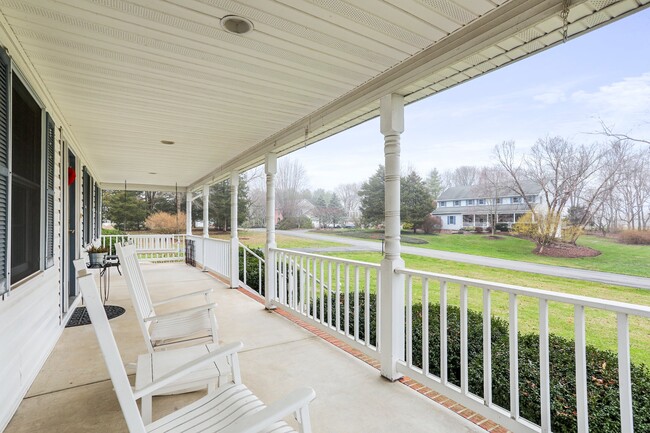 Building Photo - 579 Deer Mountain Dr