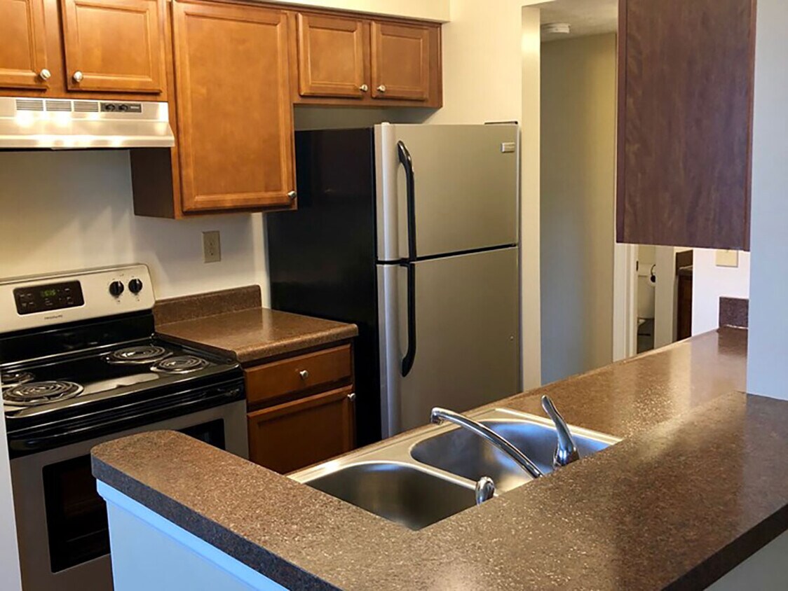 Steeplechase 6790 River Downs Dr Centerville, OH