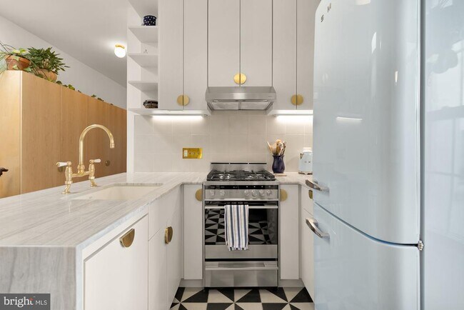 Foto del edificio - 3022 R St NW