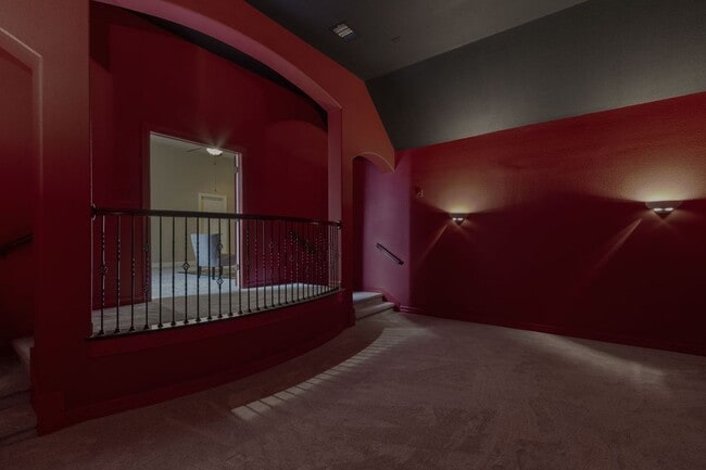 Building Photo - 15 Sarazen Loop N