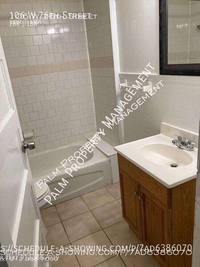 Building Photo - 2 bed, 1 bath single family home for rent!...