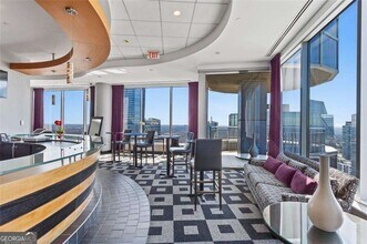 Building Photo - 3338 Peachtree Rd NE