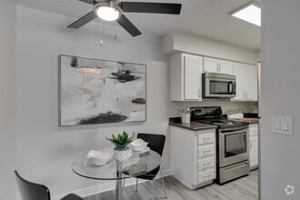 Interior Photo - Trails at Harris