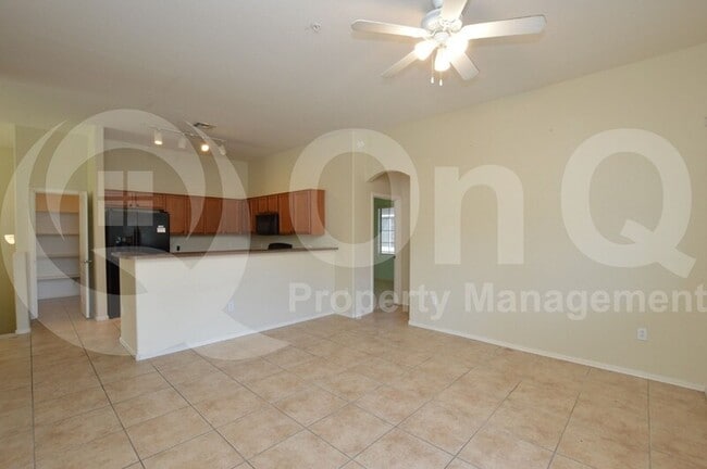 Building Photo - 1350 S Greenfield Rd