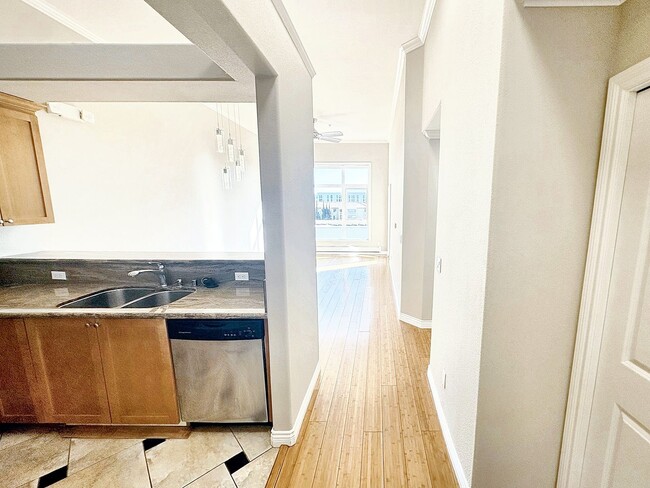 Building Photo - One Month Free - Spacious 2-Bed, 2-Bath Ap...