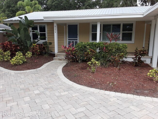 Foto del edificio - 3 br, 2 bath House - 2171 Wisteria St.