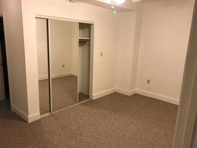 Building Photo - 610 Bourbon St