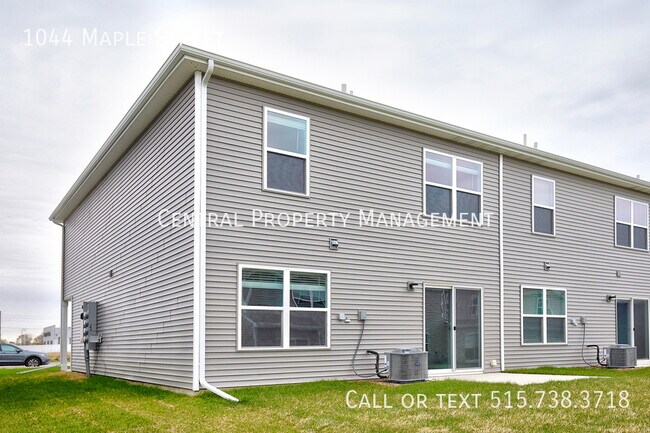 Foto del edificio - 1044 Maple St