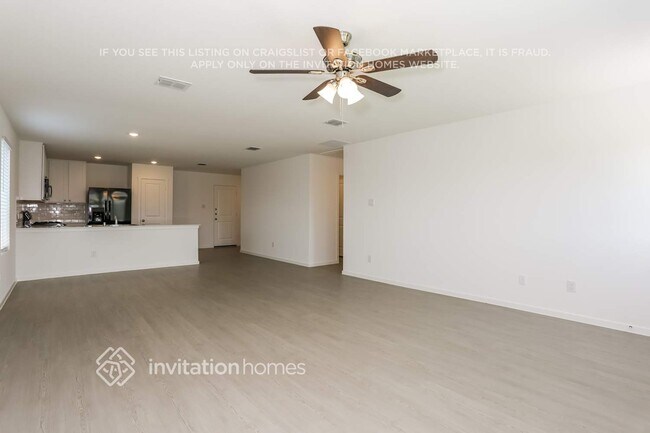 Building Photo - 916 Carrick Dr