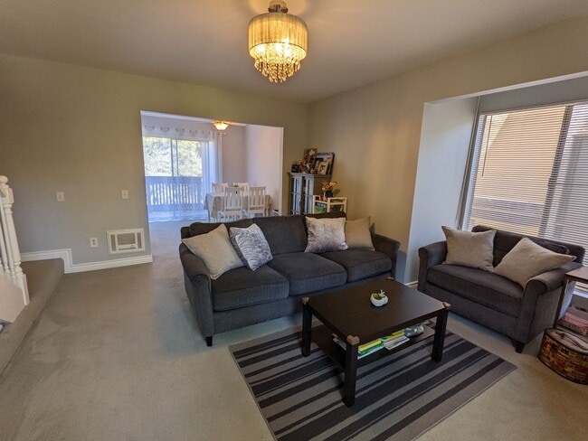 Building Photo - 7962 Mission Center Ct