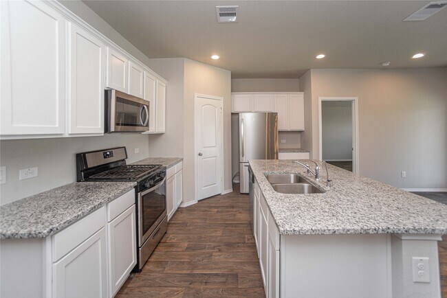 Foto del edificio - 14086 Sharktooth Hill Ln
