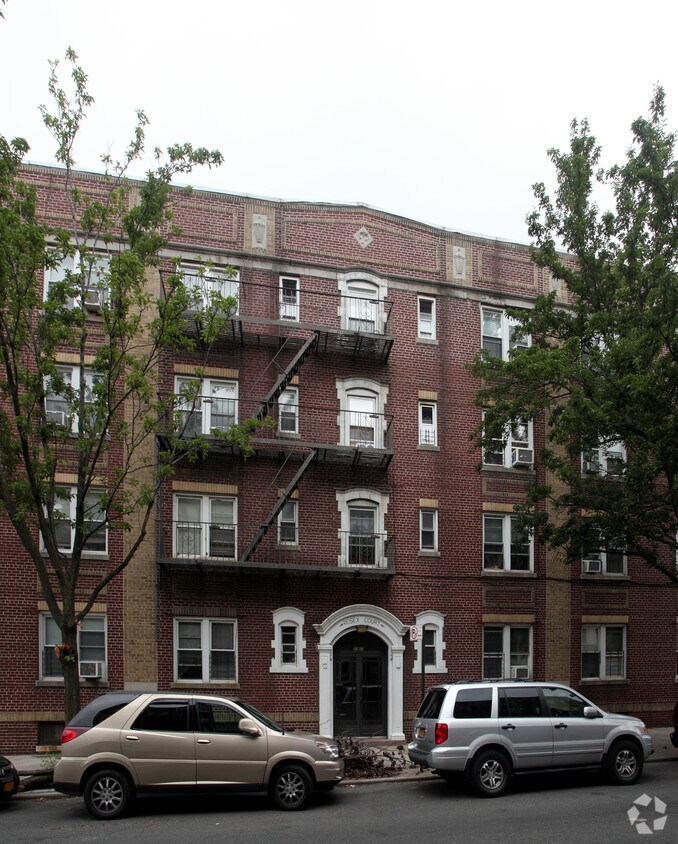 Rosex Court Apartments in Ridgewood, NY