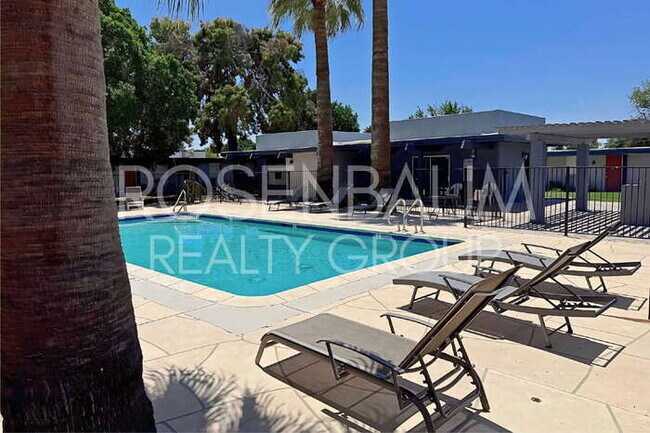 Foto del edificio - 6320 N 16th St