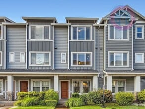 Building Photo - 17067 SW Jean Louise Rd