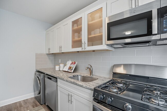 Foto del edificio - Eagle Rock Apartments at Huntington Station