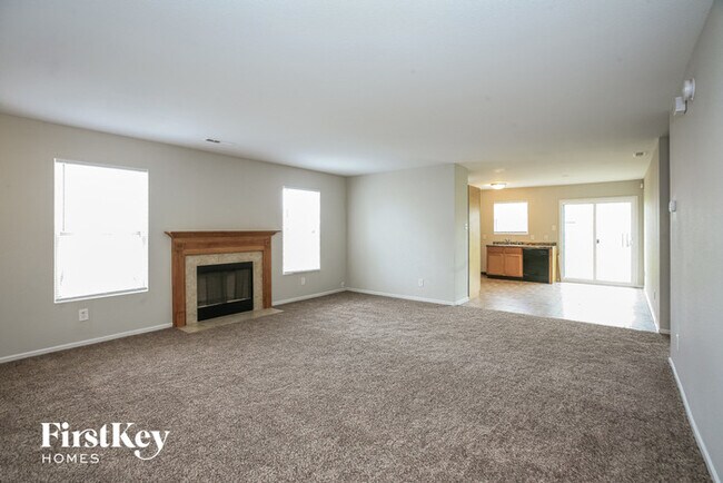 Foto del edificio - 1315 Shadetree Ln