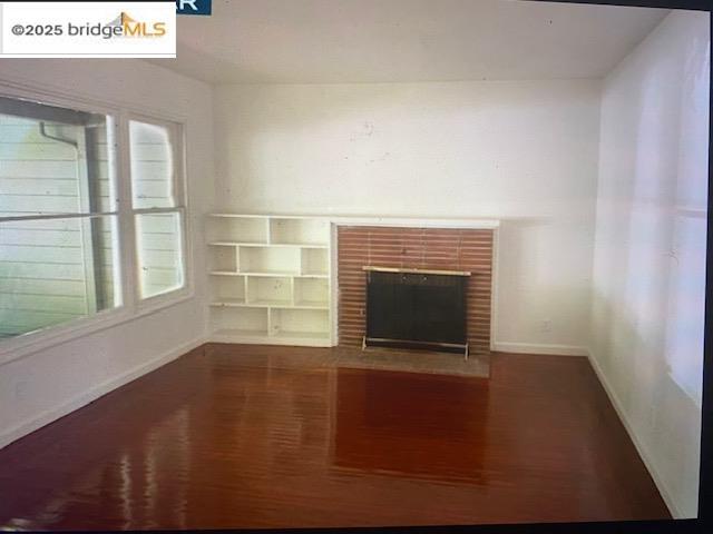 Foto del edificio - 230 Cleaveland Rd