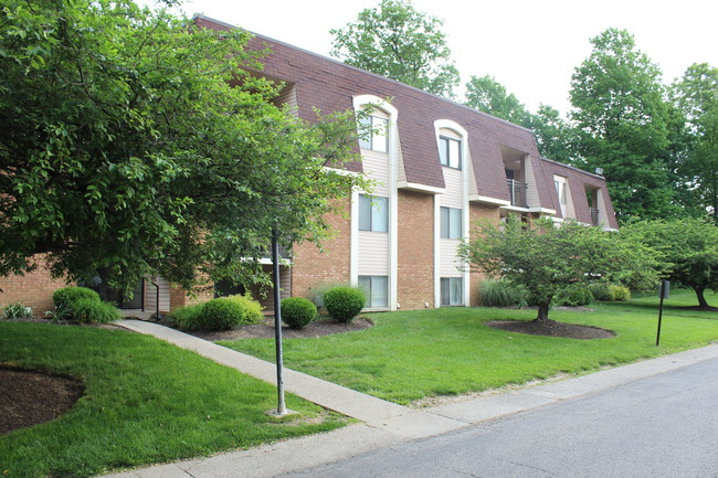 Building Photo - Woodland Apartments