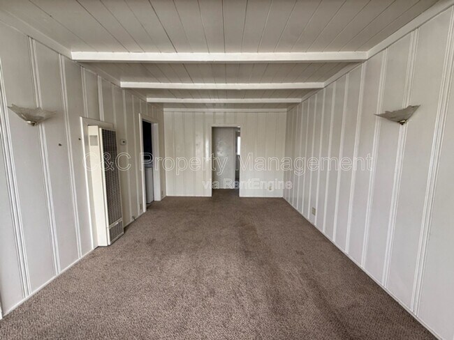 Foto del edificio - 21625 E Cliff Dr