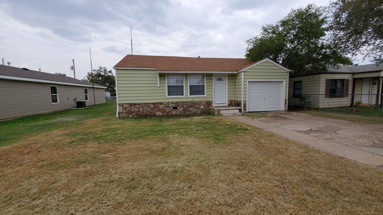 Foto principal - 3804 NE 15th Ave