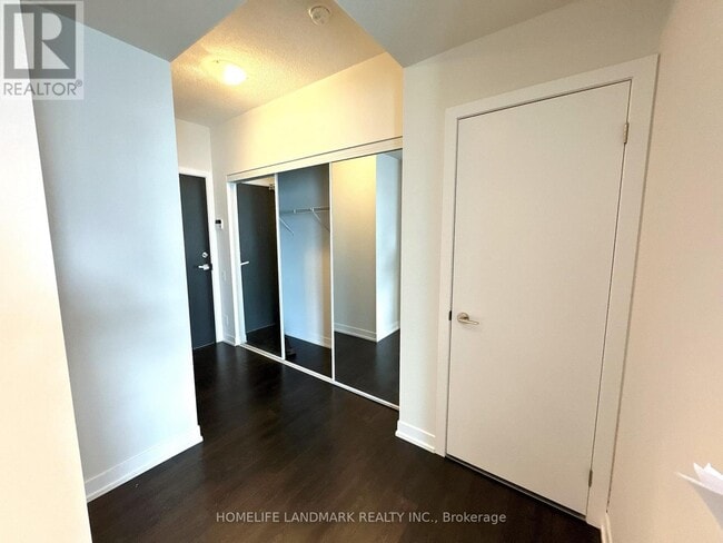 Photo du bâtiment - 365 Church St