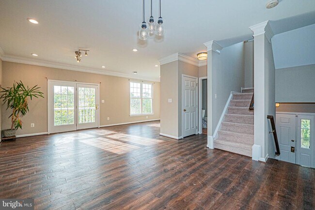 Foto del edificio - 22619 Upperville Heights Square