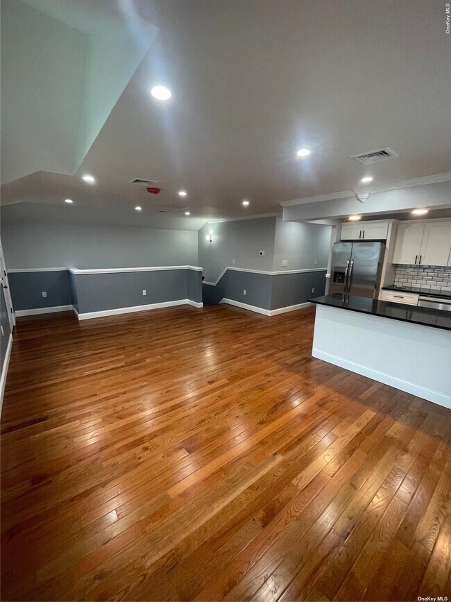 Foto del edificio - 259-28 148th Dr