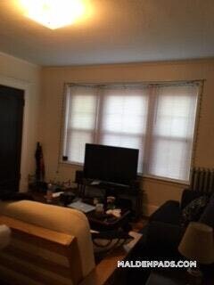 Foto del edificio - 349 Pleasant St