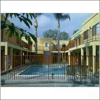 Building Photo - 7901 Duchess Drive - Duchess Terrace