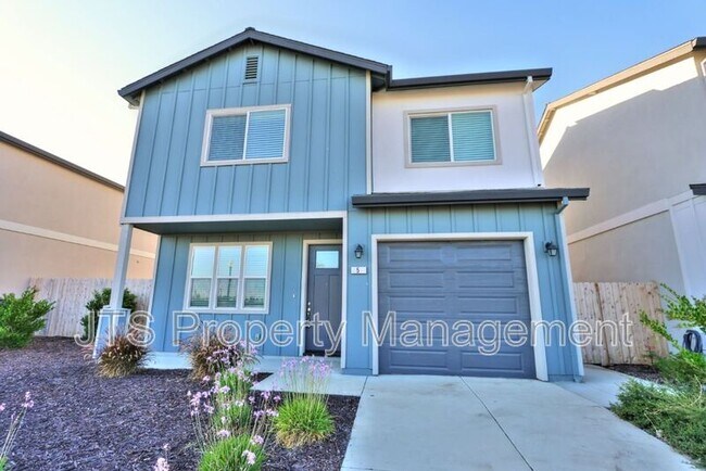 Building Photo - 5 Oak Manor Way