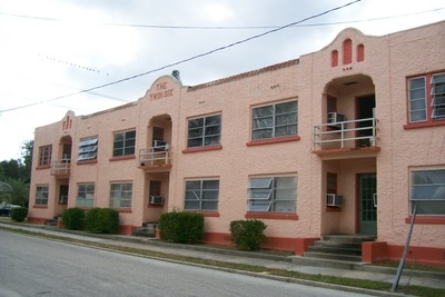 Foto del edificio - The Twin Six