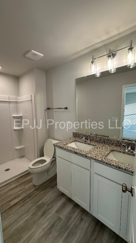 Foto del edificio - 141 Randwick Ln