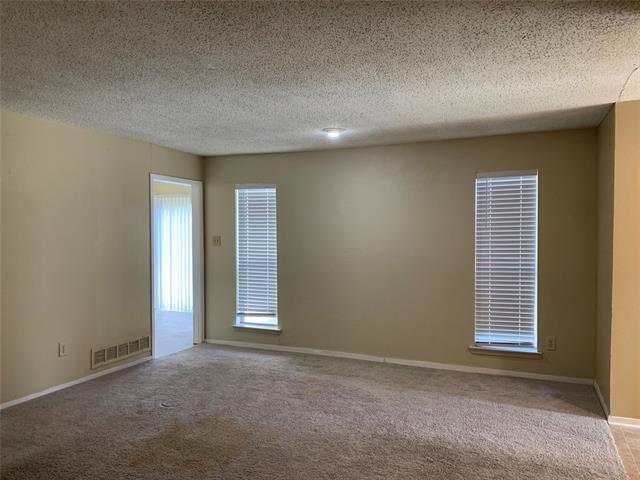 Building Photo - 1203 Custer Rd