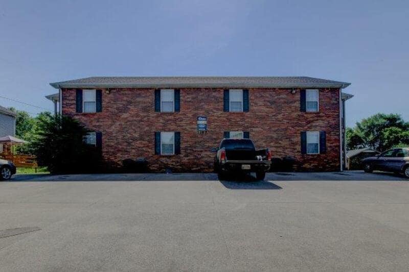Foto principal - 3269 Tower Dr