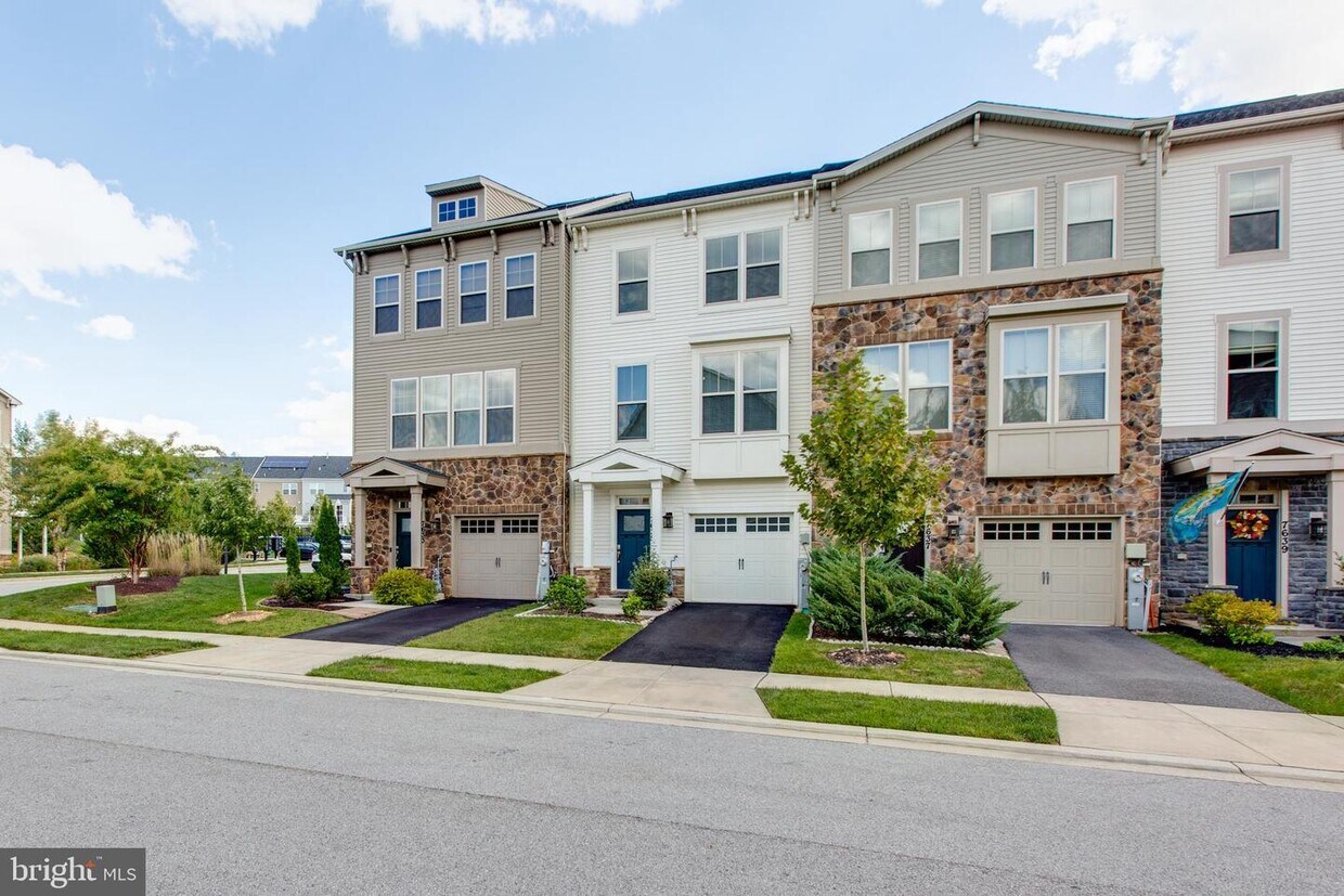 7635 Lyndon Ct, Glen Burnie, MD 21060 Townhome Rentals in Glen Burnie