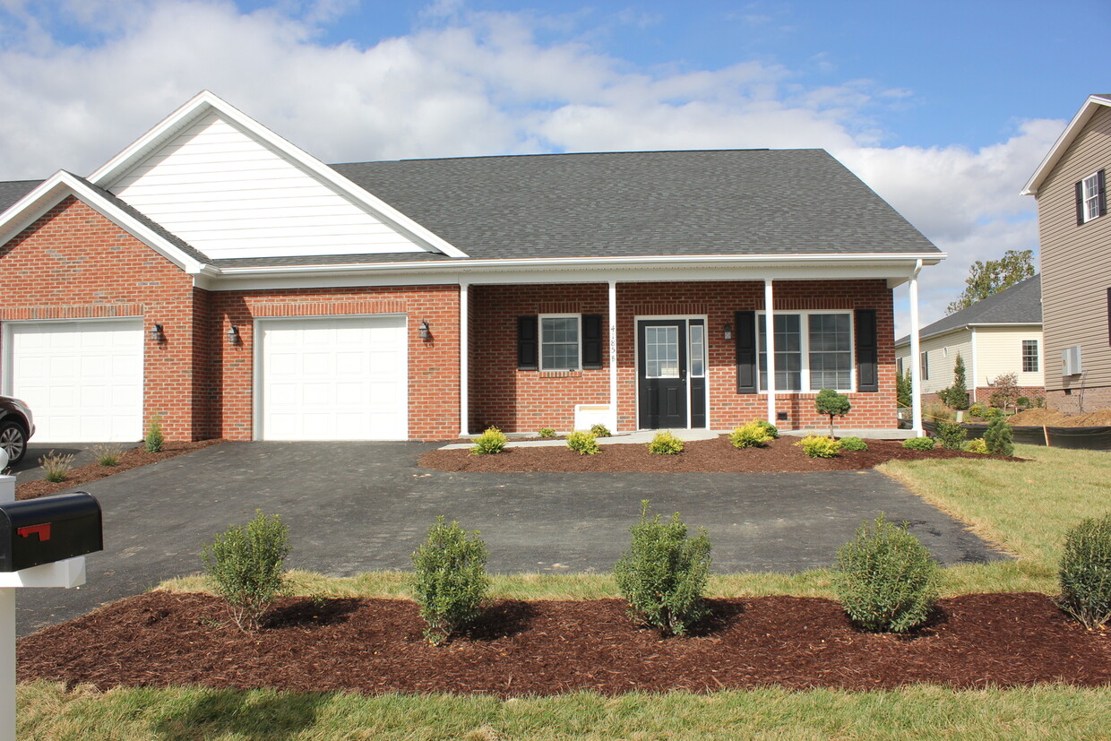 Primary Photo - Duplex with Garage in Bridgewater