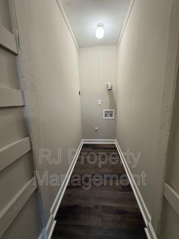 Foto del edificio - 3312 Alta Rd