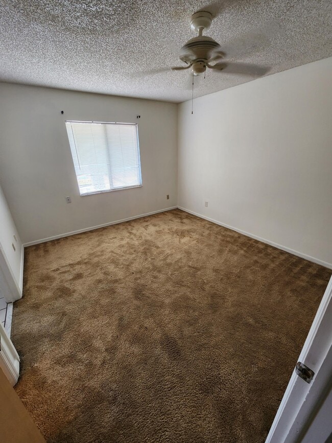 Building Photo - 5911 Idle Forest Pl
