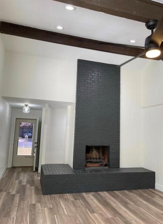 Foto del edificio - 909 Cripple Creek Dr