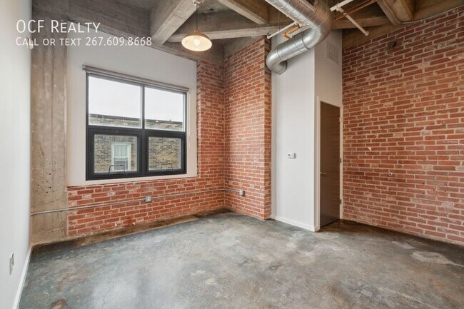 Foto del edificio - 4800 Brown St