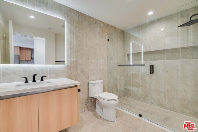 Foto del edificio - 1414 S Beverly Dr