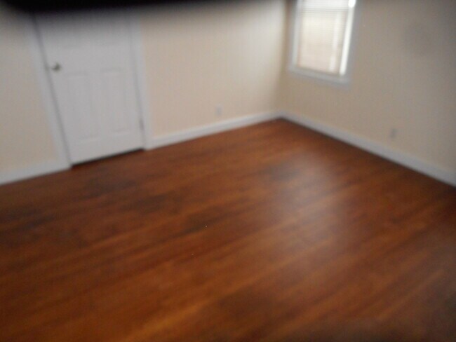 Foto del edificio - 2 BR House