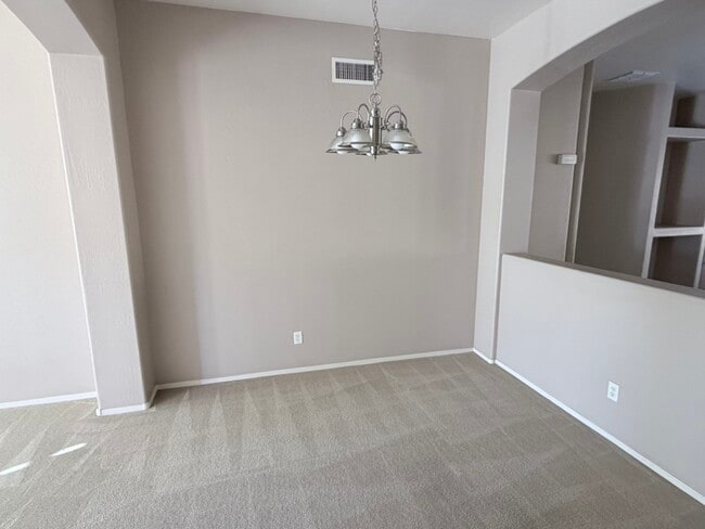 Foto del edificio - 412 E Jasper Dr