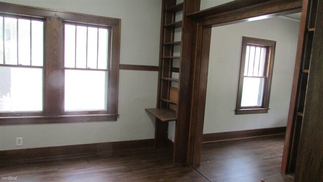 Building Photo - 4 br, 1.5 bath House - 439 Dickinson St SE