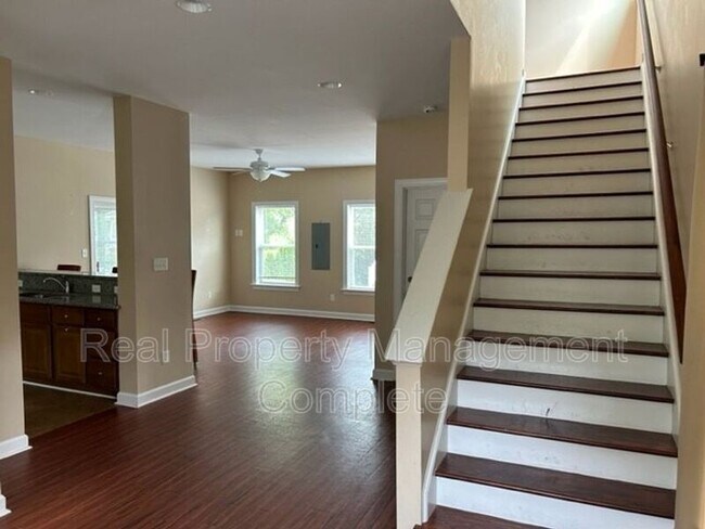 Foto del edificio - 5001 Killam Ave