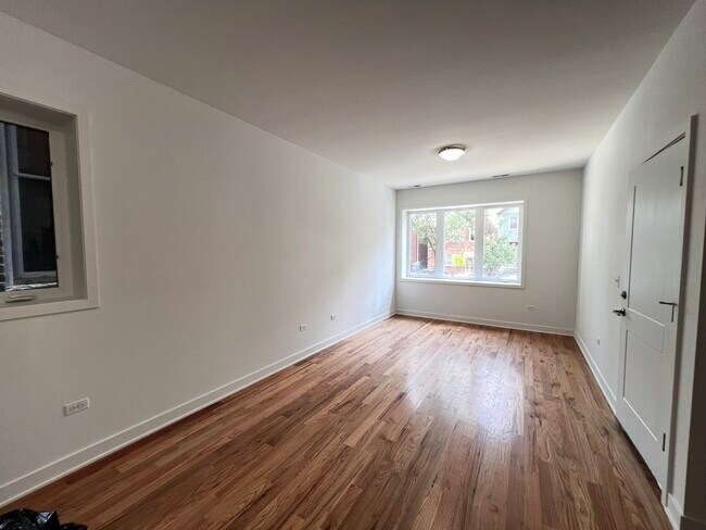 Foto del edificio - 226 W 24th St
