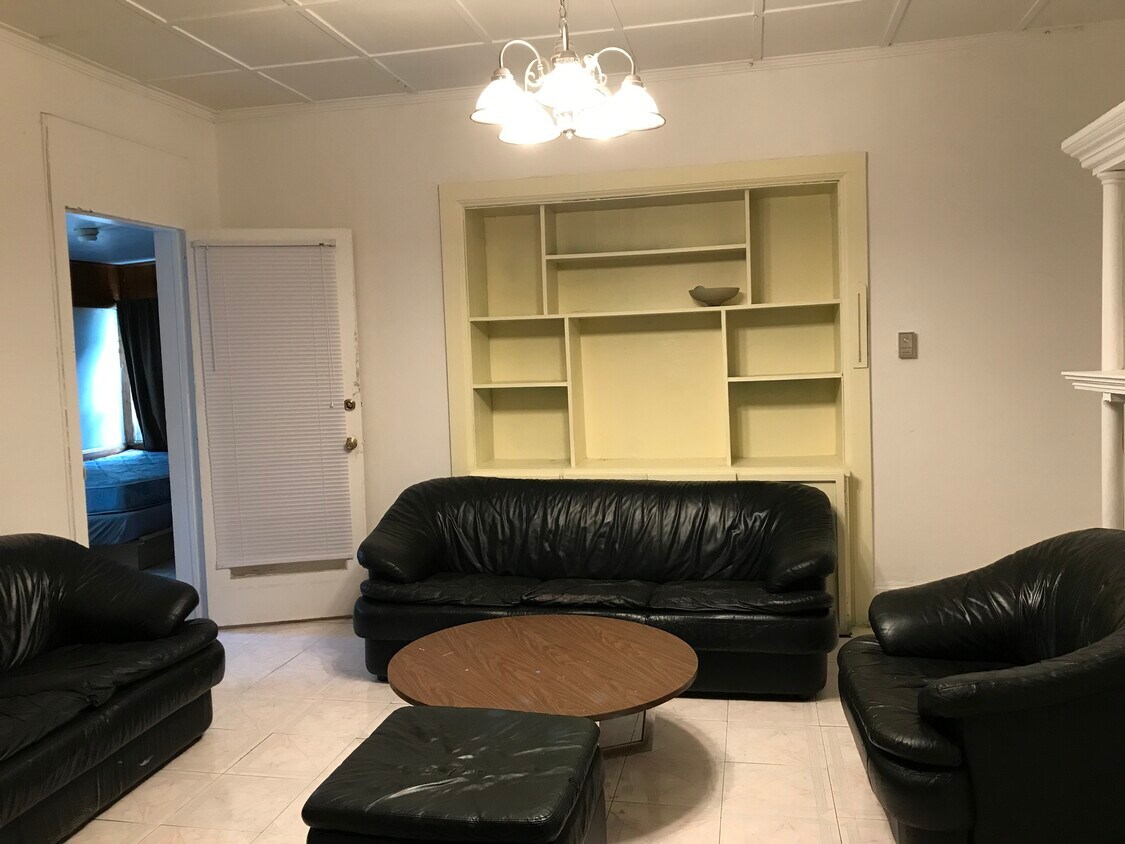 114 Stewart Ave, Ithaca, NY 14850 Apartments in Ithaca, NY